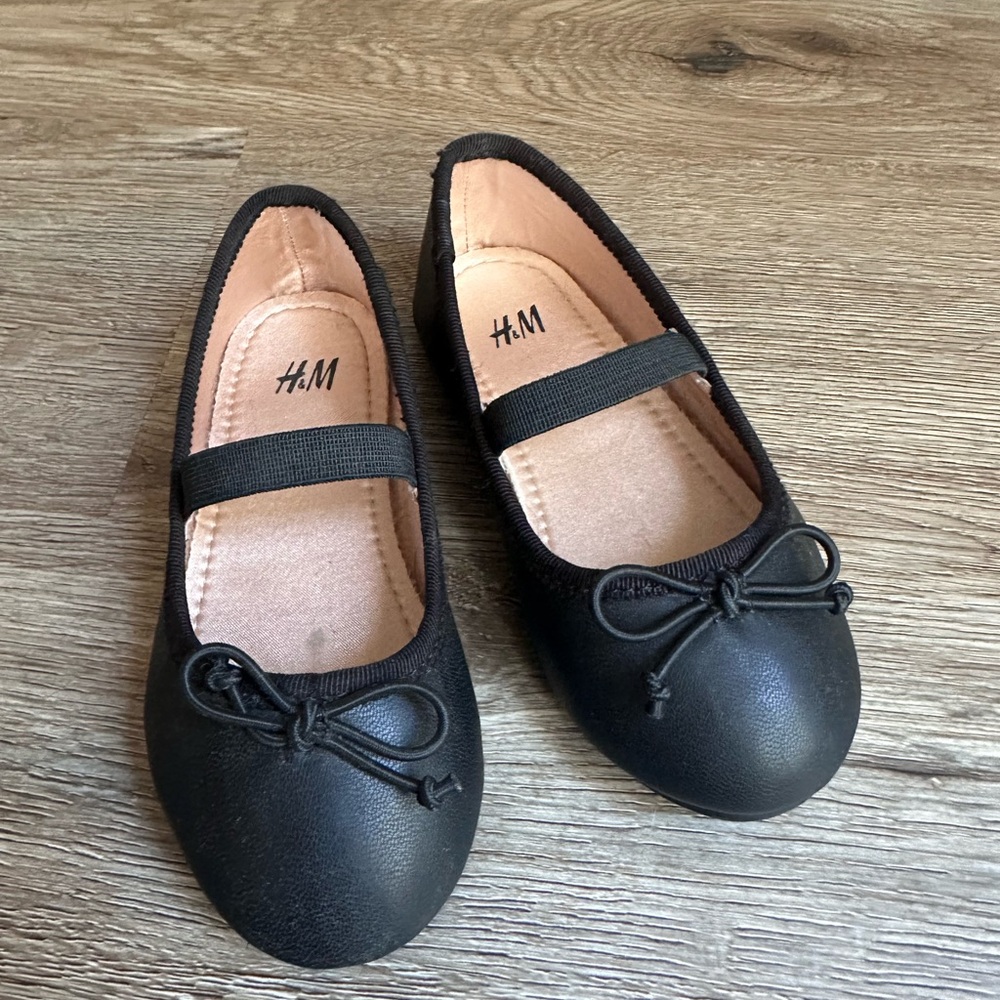 H&M Kids Black Dress Shoes with Bow